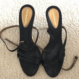 Black BCBGMaxAzria strappy open toe shoes